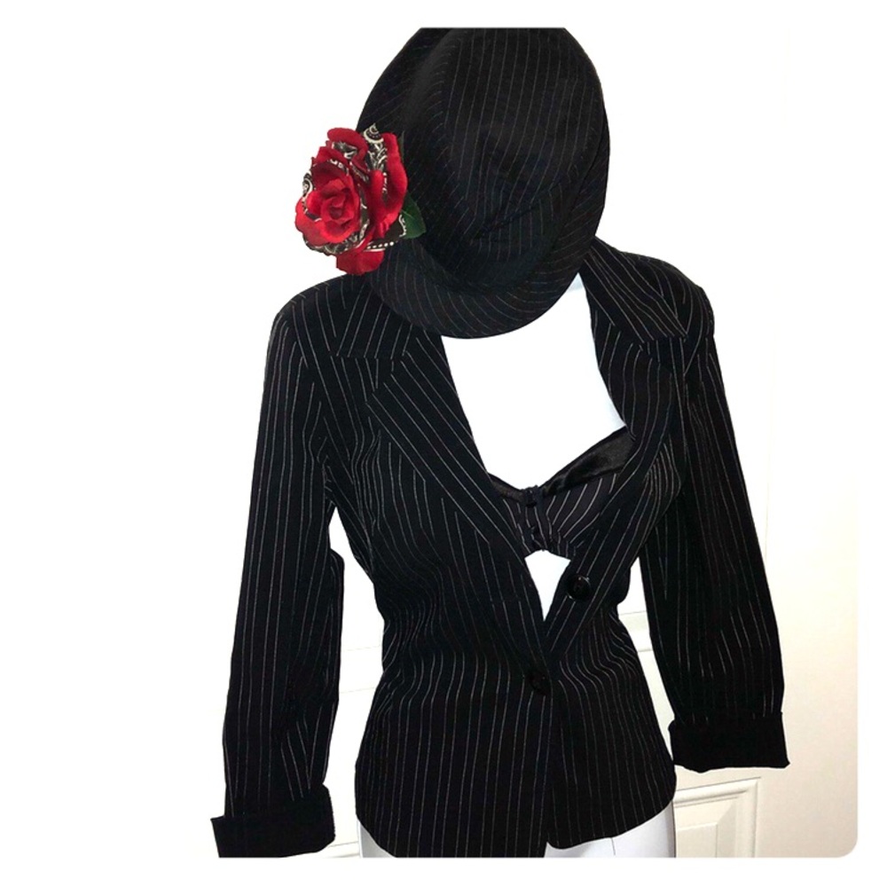 🎃Striped blazer & Bra🎃